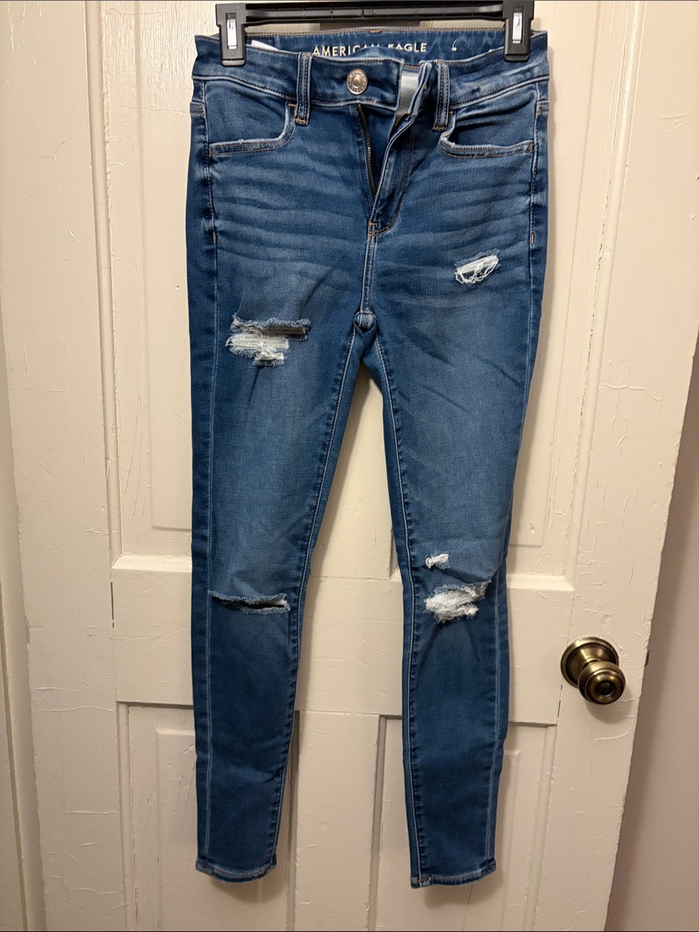 American Eagle Outfitters Women's Ripped Skinny Jeans - Blue Wash